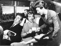 zephyrettecoach.jpg (48681 bytes)